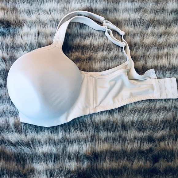 Cacique Full Coverage Bra - Picture 3 of 4